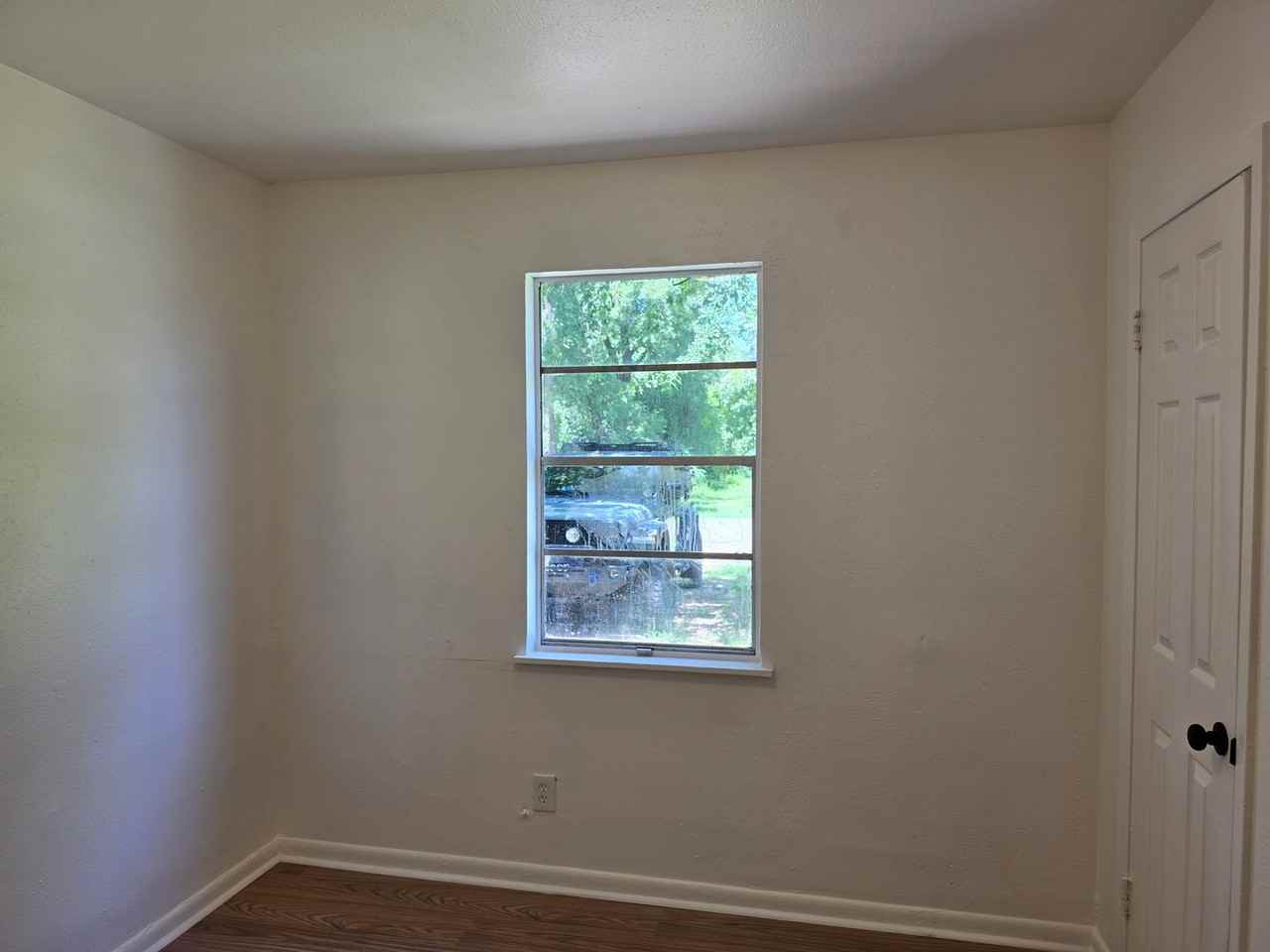 245 W 71st St - Photo 7 of 8