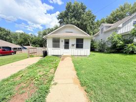 1317 N Spring St - Photo 1 of 1
