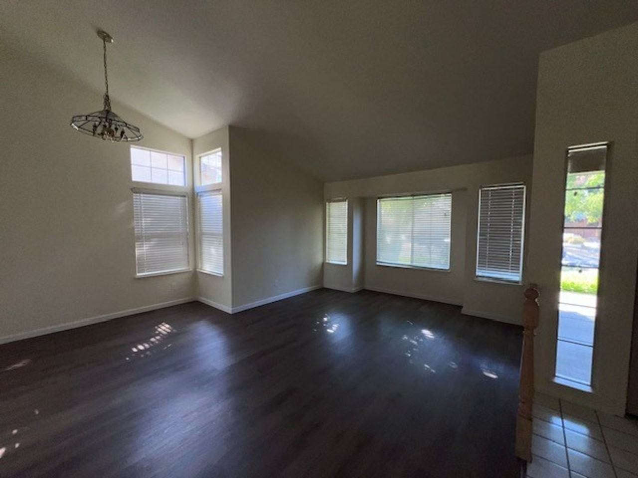 8848 Hiddenspring Way - Photo 3 of 14