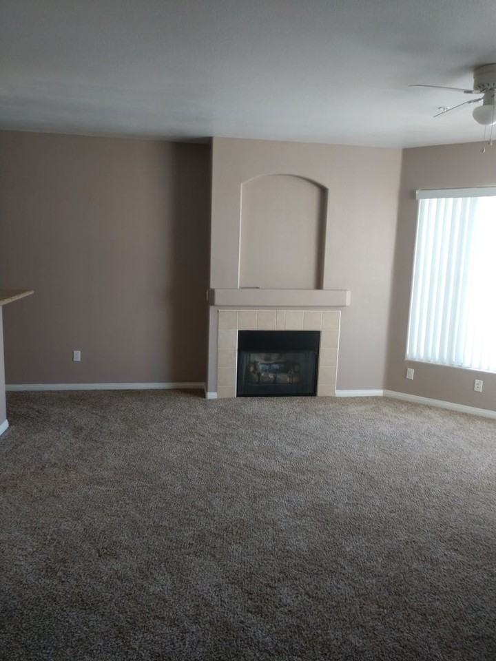 7115 S Durango Dr