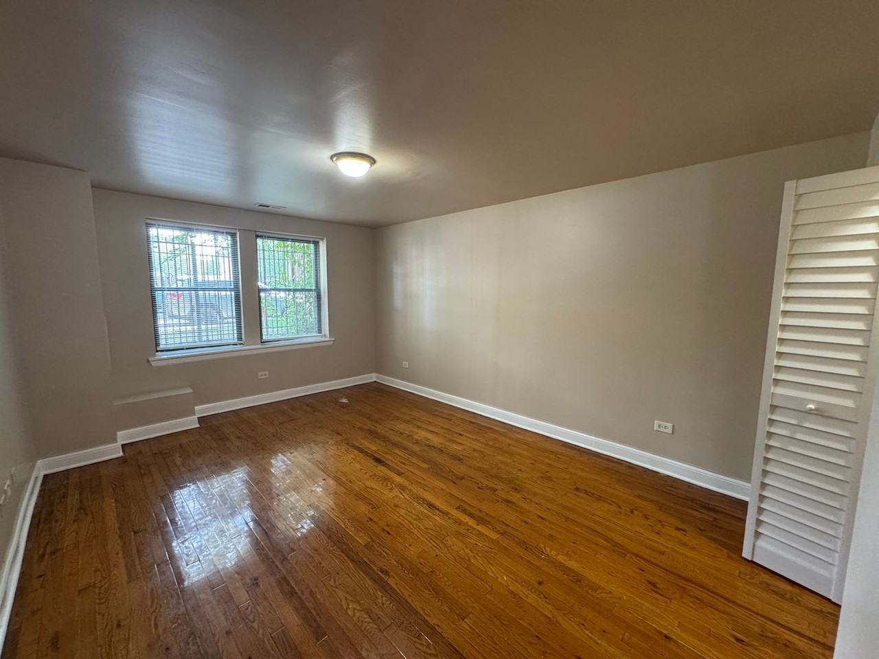 4834 W Adams LLC - Photo 5 of 16