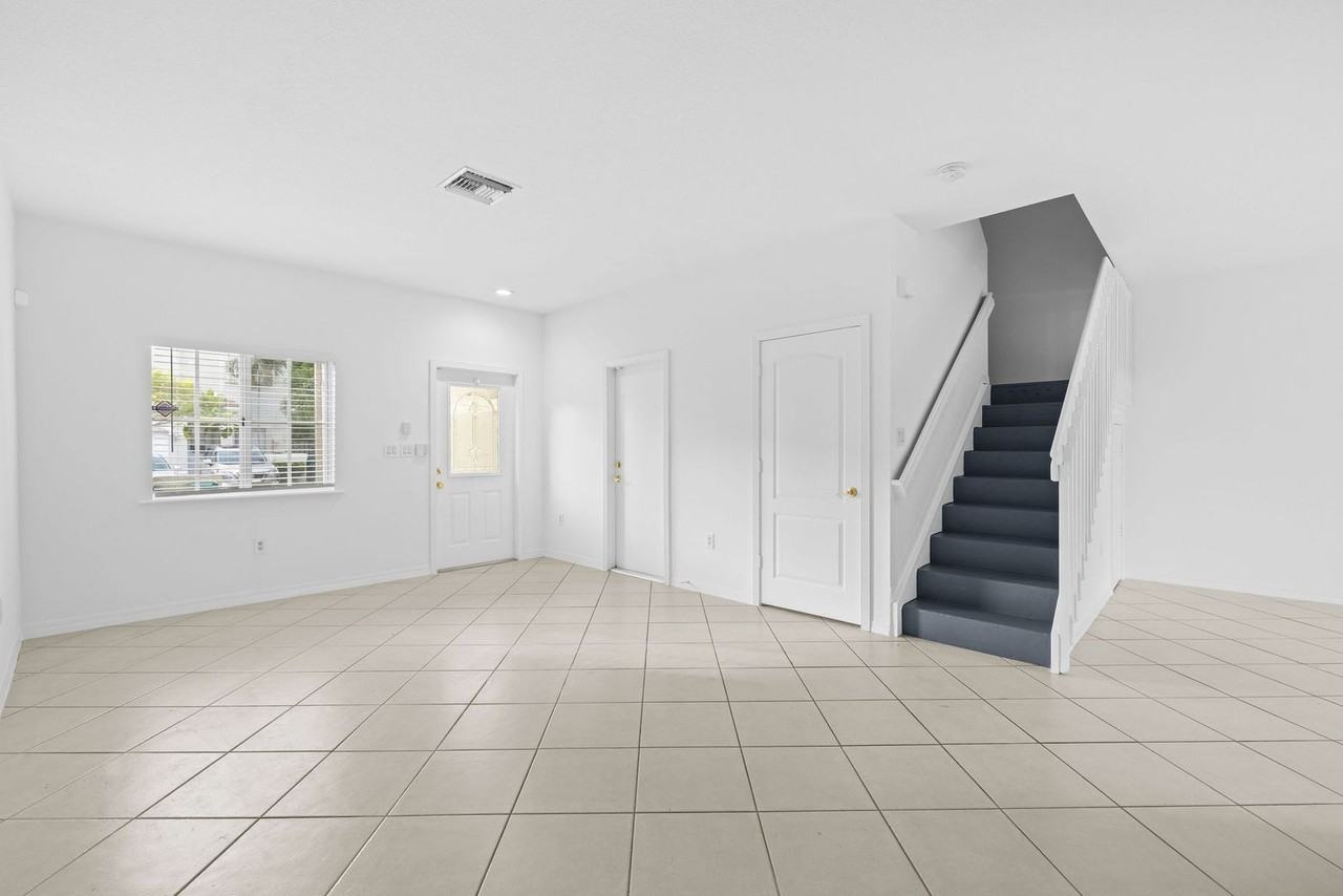 14261 Sw 126th Pl - Photo 7 of 45