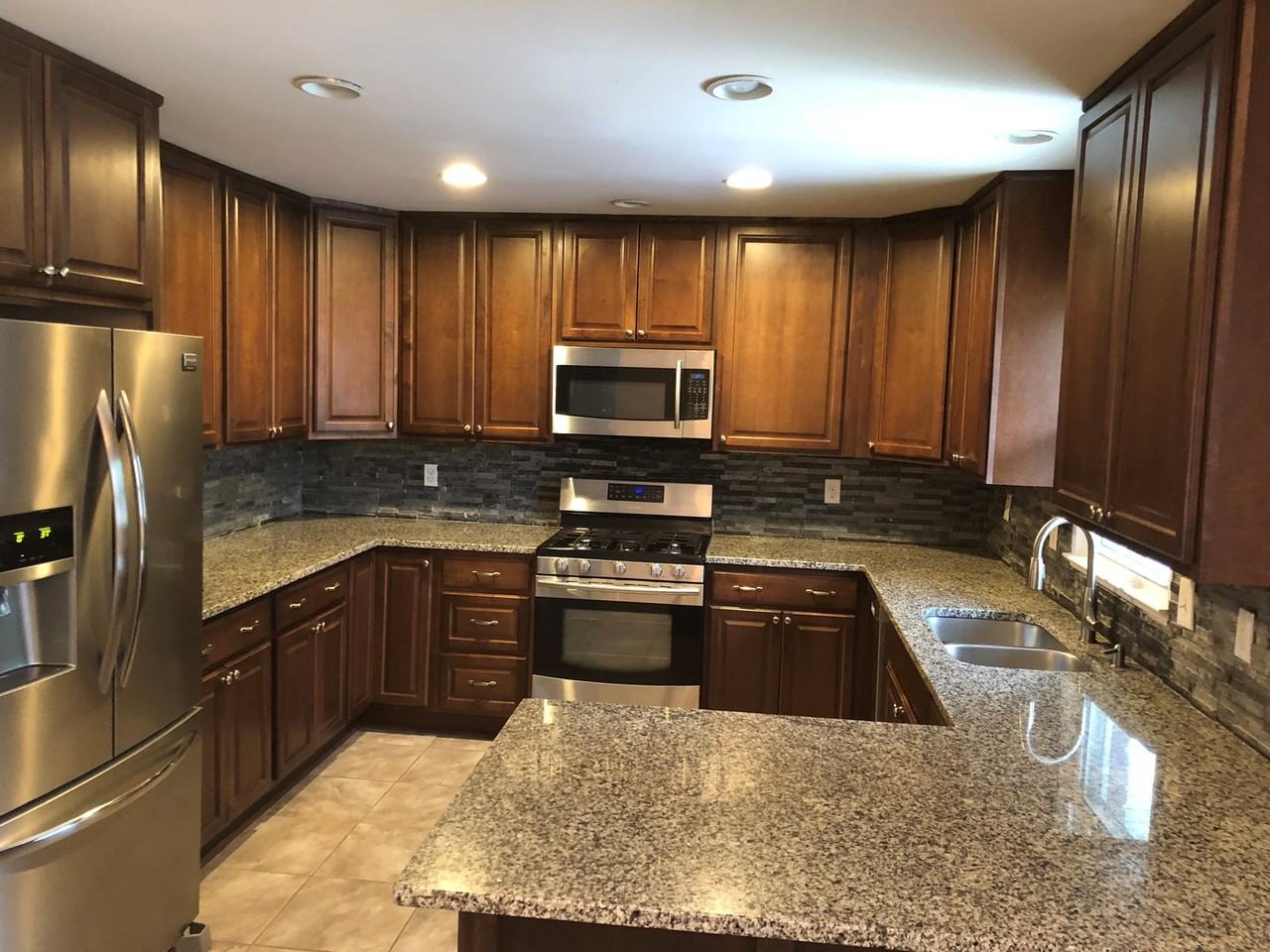 1010 Green Valley Rd Sw - Photo 5 of 16