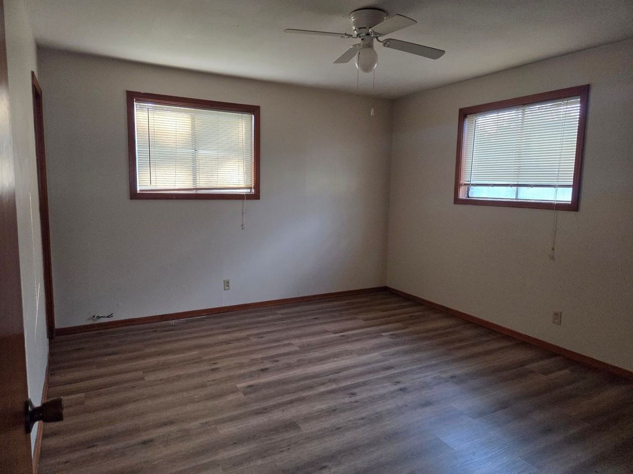 2314 Sauvelle Dr - Photo 3 of 9