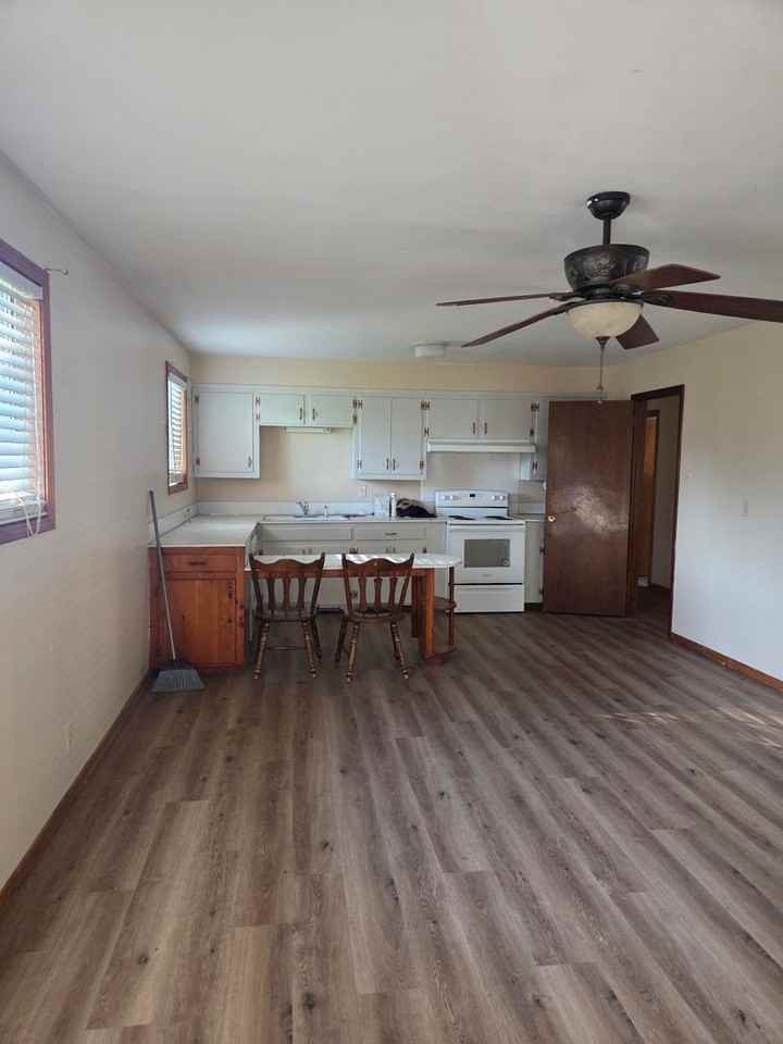 2314 Sauvelle Dr - Photo 6 of 9