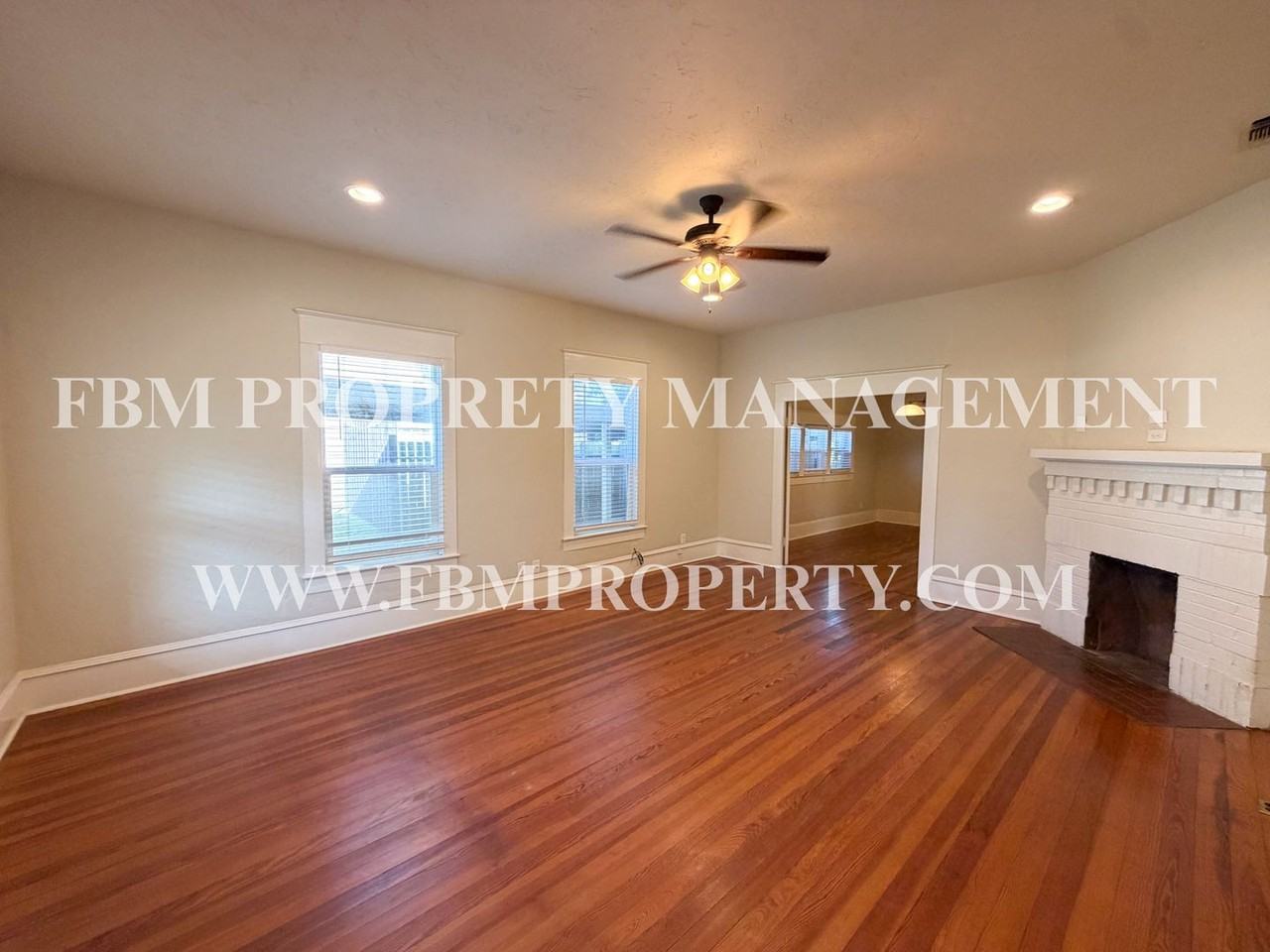 604 W Knox St - Photo 4 of 25