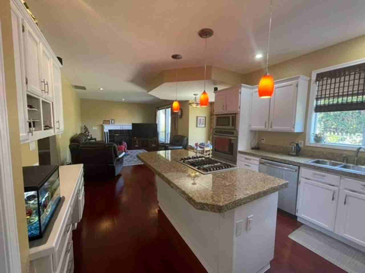 5534 Nw 164th Ave - Photo 5 of 34