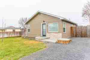 featured image of 724 S Margaret St