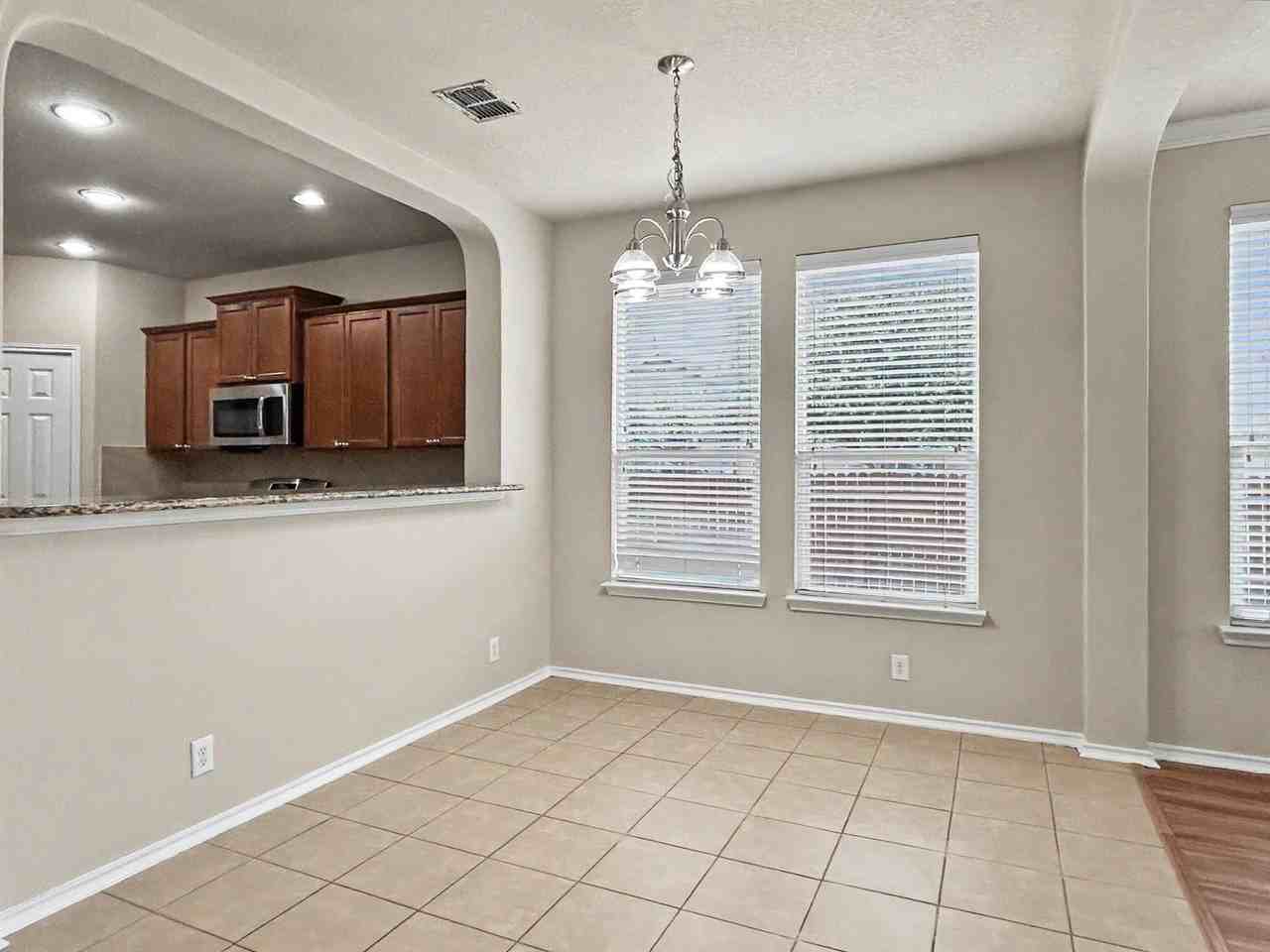 10406 Boland Bnd - Photo 4 of 27
