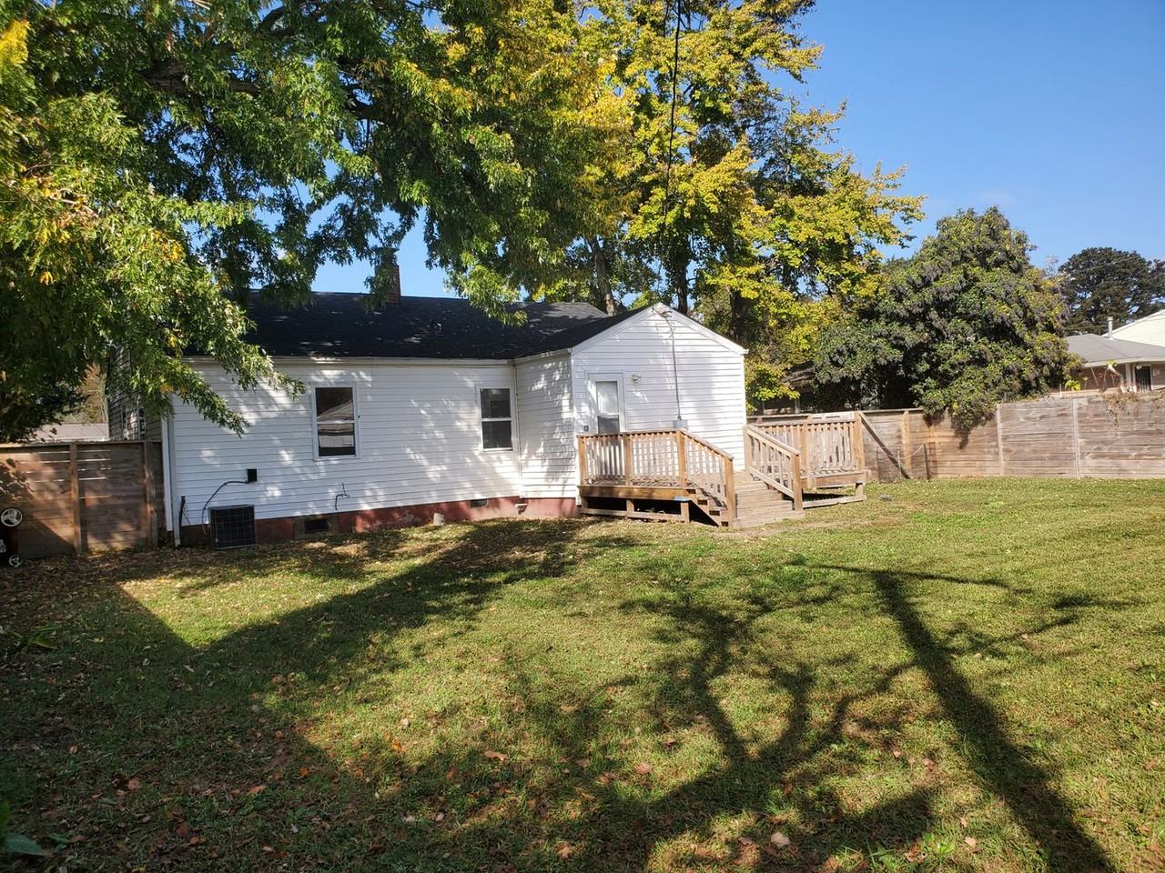 518 Randolph Rd - Photo 3 of 5