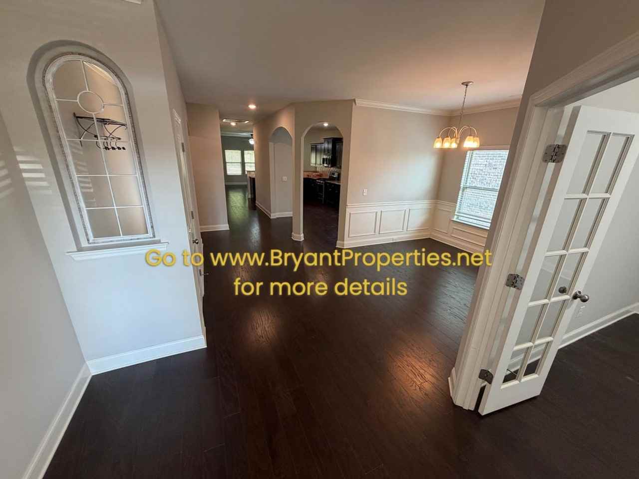 285 Blackthorn Ln - Photo 3 of 29
