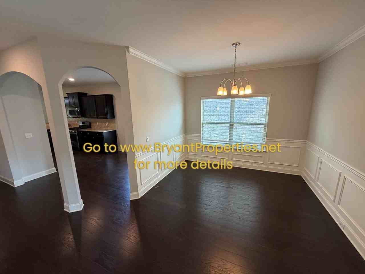 285 Blackthorn Ln - Photo 6 of 29