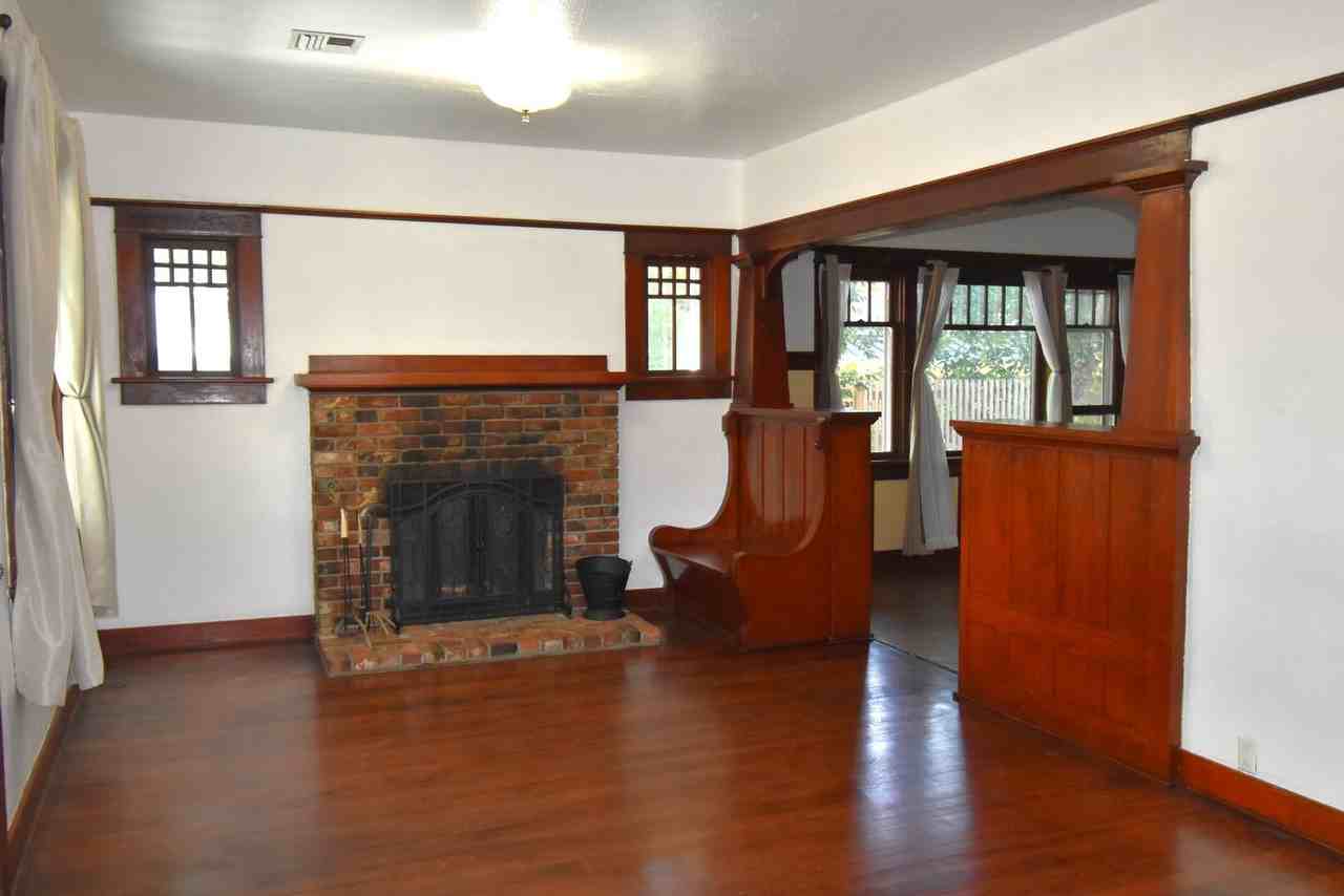 586 Grove St - Photo 7 of 42