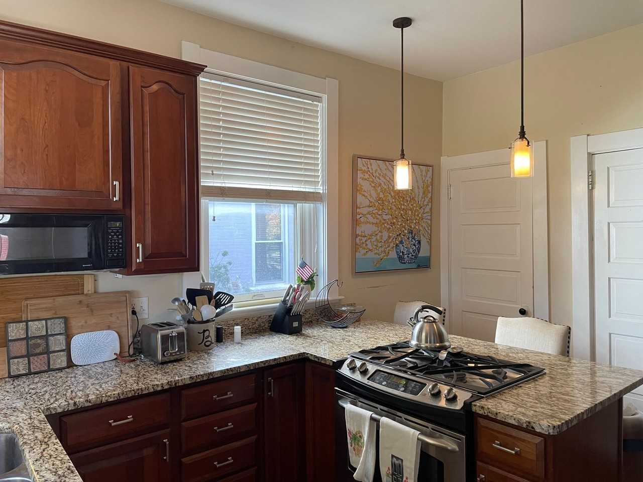 3543 Michigan Ave - Photo 3 of 36