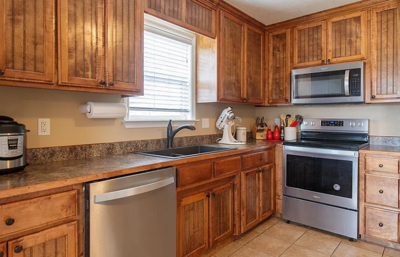 5084 Branch Point Dr - Photo 6 of 14