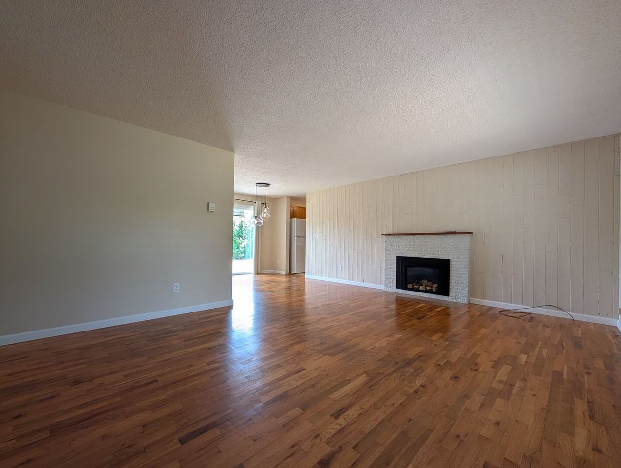 4118 Scottdale St - Photo 6 of 25