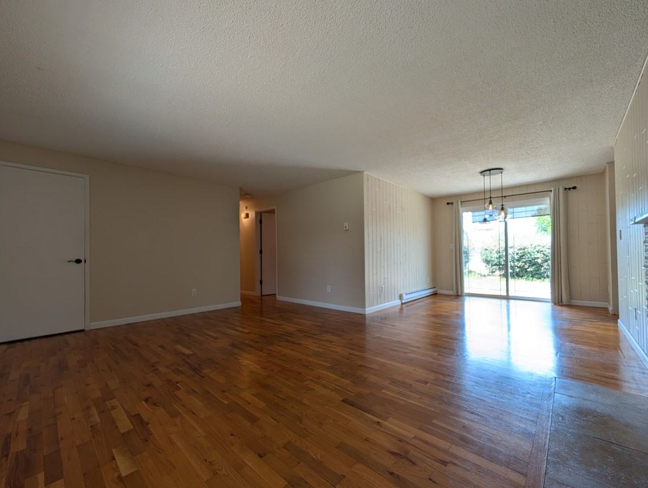 4118 Scottdale St - Photo 7 of 25