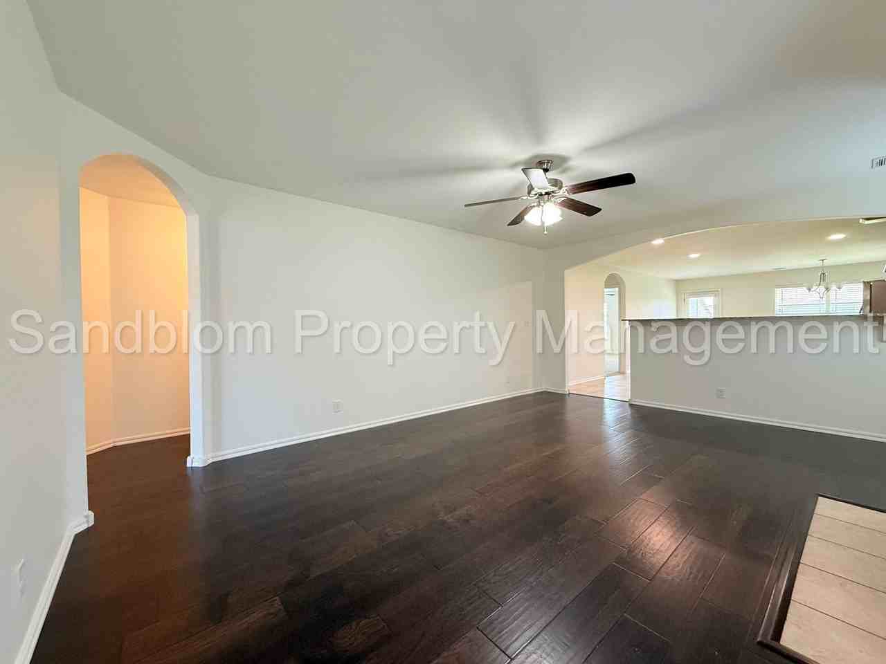 3912 W 104th Ct S - Photo 4 of 26