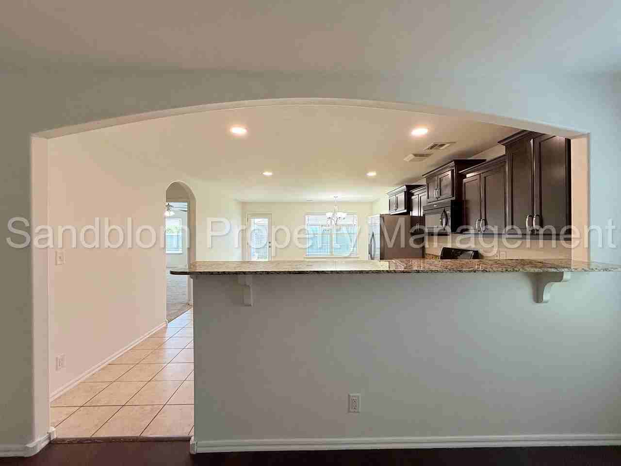 3912 W 104th Ct S - Photo 7 of 26