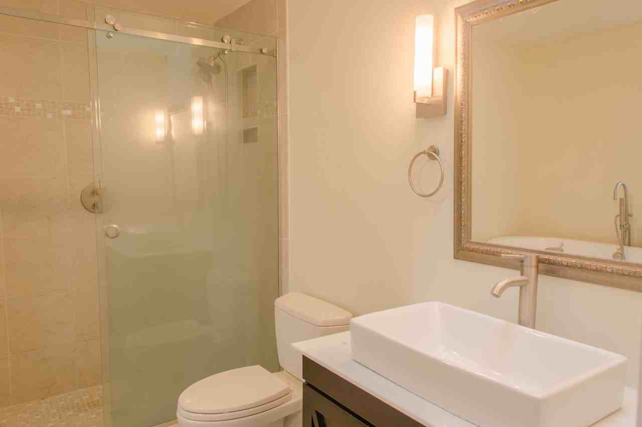 23954 Se 42nd Pl - Photo 6 of 38