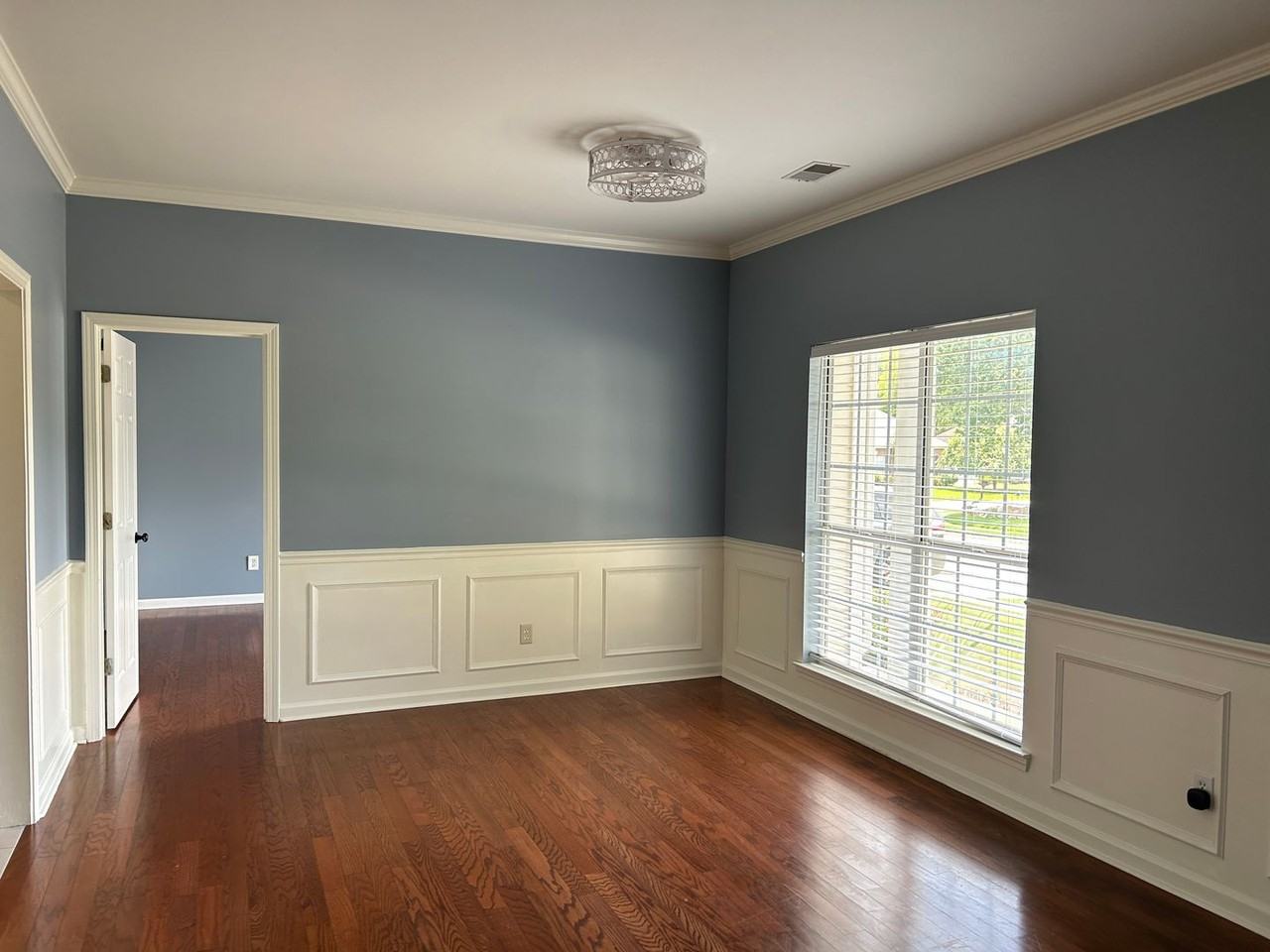 236 Chadwick Ln - Photo 6 of 13