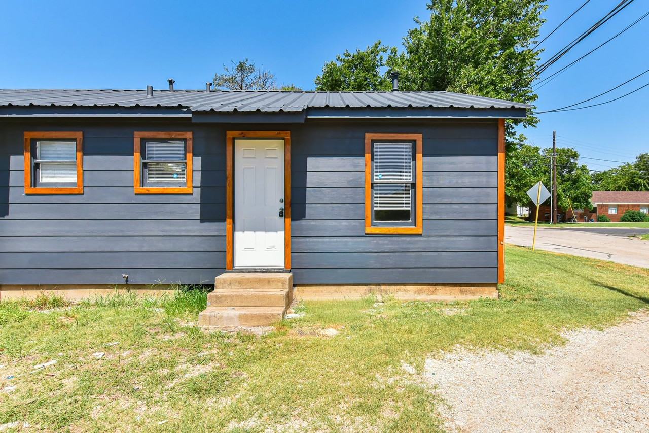 618 618 N 22nd Killeen, TX 76541 - Photo 5 of 14