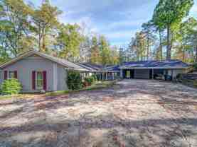 910 Basilwild Dr - Photo 1 of 1