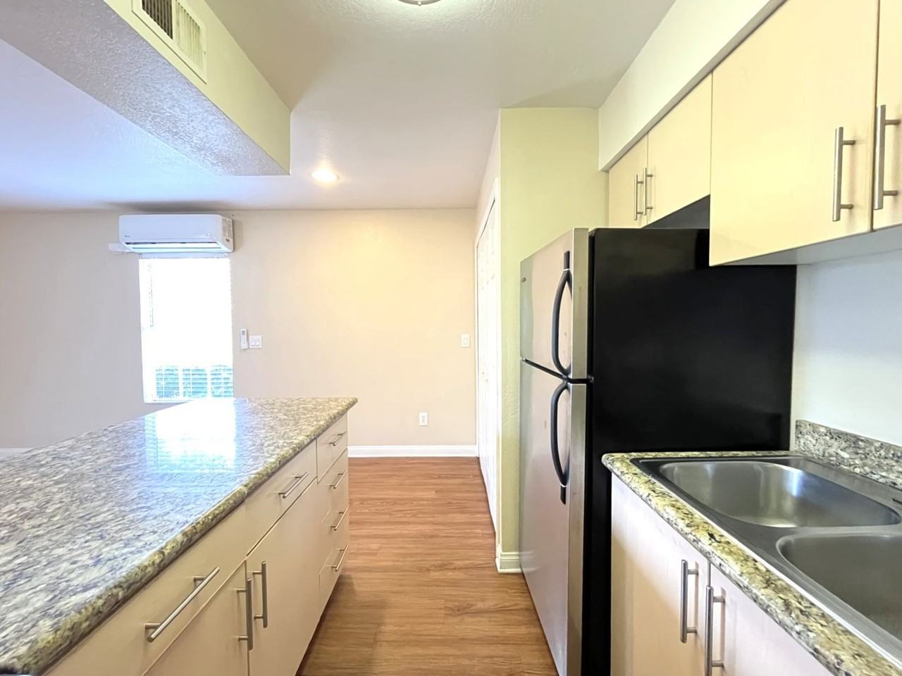 2160 Highpointe Dr #112 - Photo 7 of 25