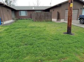 featured image of 1883 1883 & 1885 Green Ave