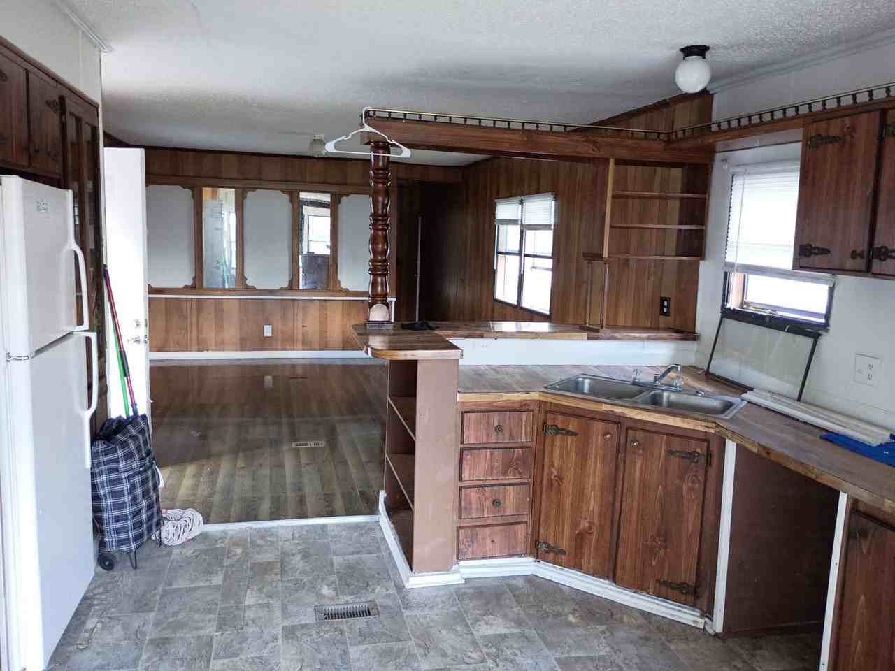 409 Sunrise St - Photo 3 of 6