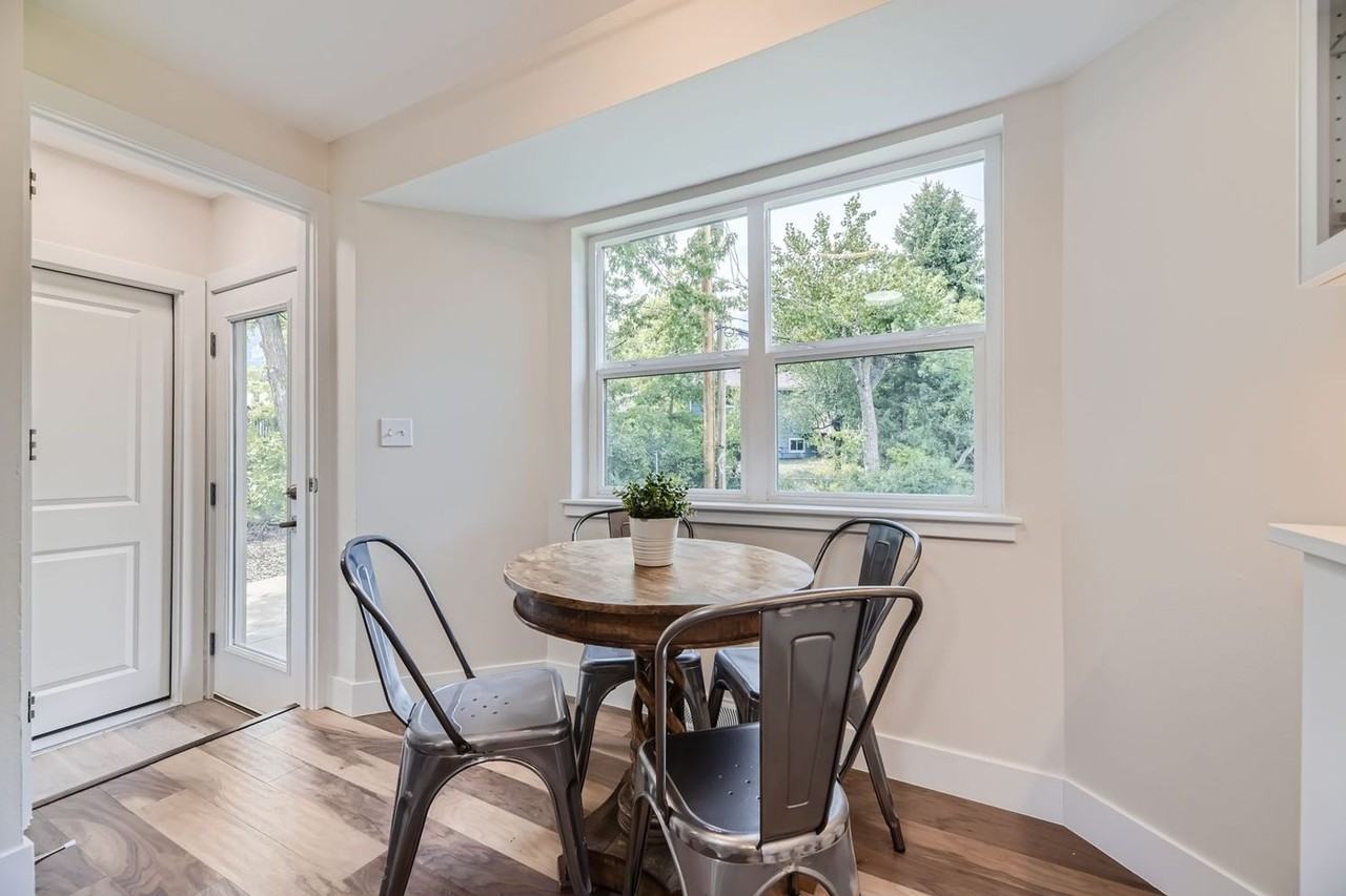 1505 Findlay Way - Photo 6 of 28