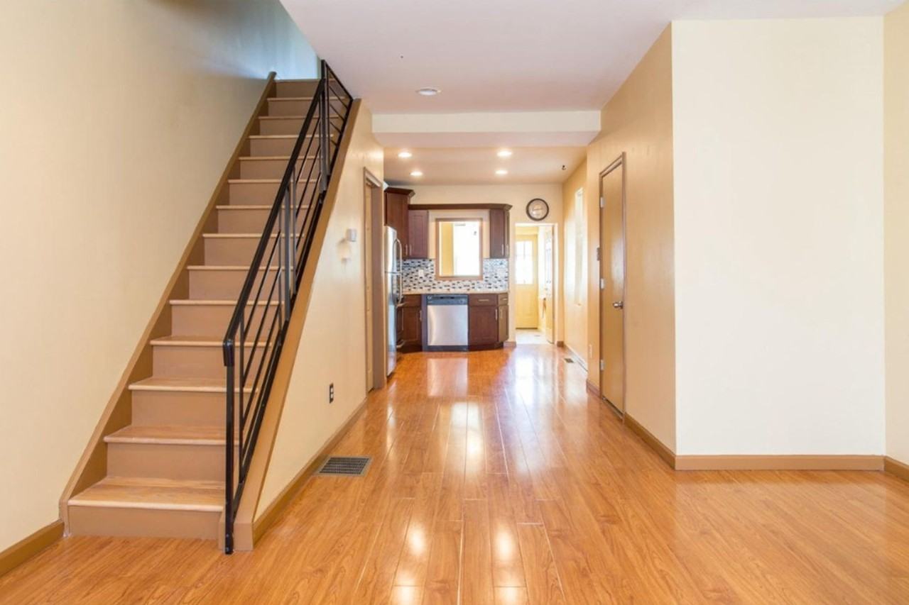 2545 Ellsworth St - Photo 4 of 21