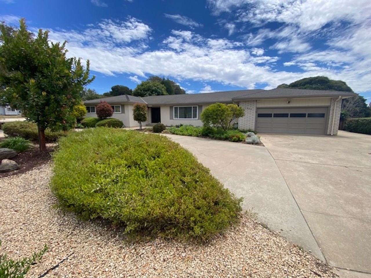 11755 Tam Oshanter Dr - Photo 2 of 46