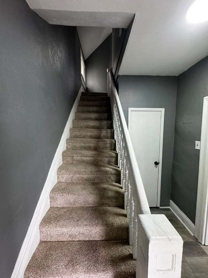 1717 Martha St - Photo 4 of 18