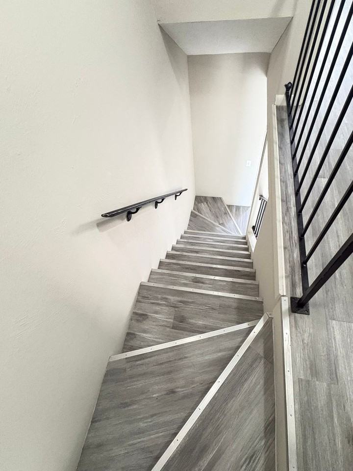 1123 Sw 48th Ter - Photo 7 of 16