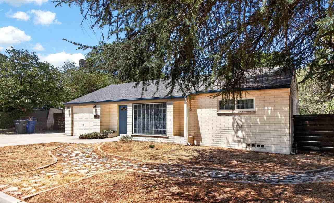 11164 Yardley Pl - Photo 3 of 16