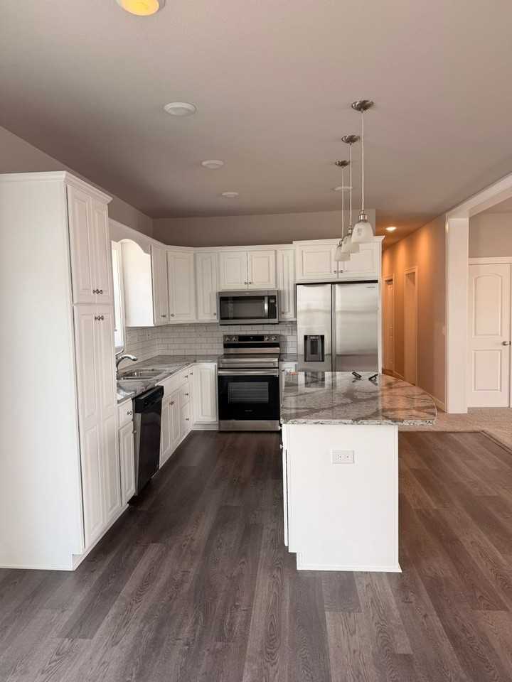 1726 Kade Ct - Photo 4 of 14
