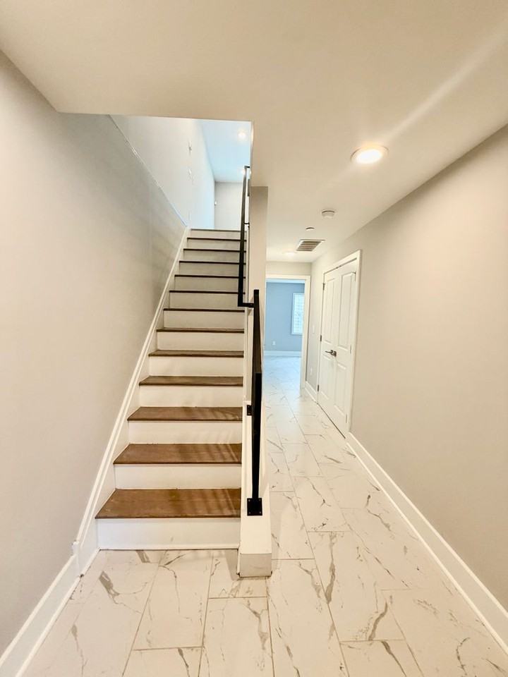 1302 North Marshall Street - Photo 6 of 42