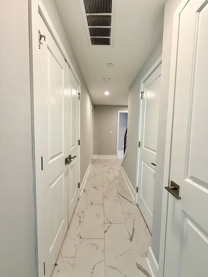 1302 North Marshall Street - Photo 7 of 42