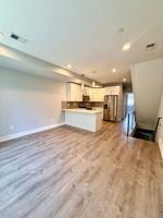 featured image of 1302 N Marshall St