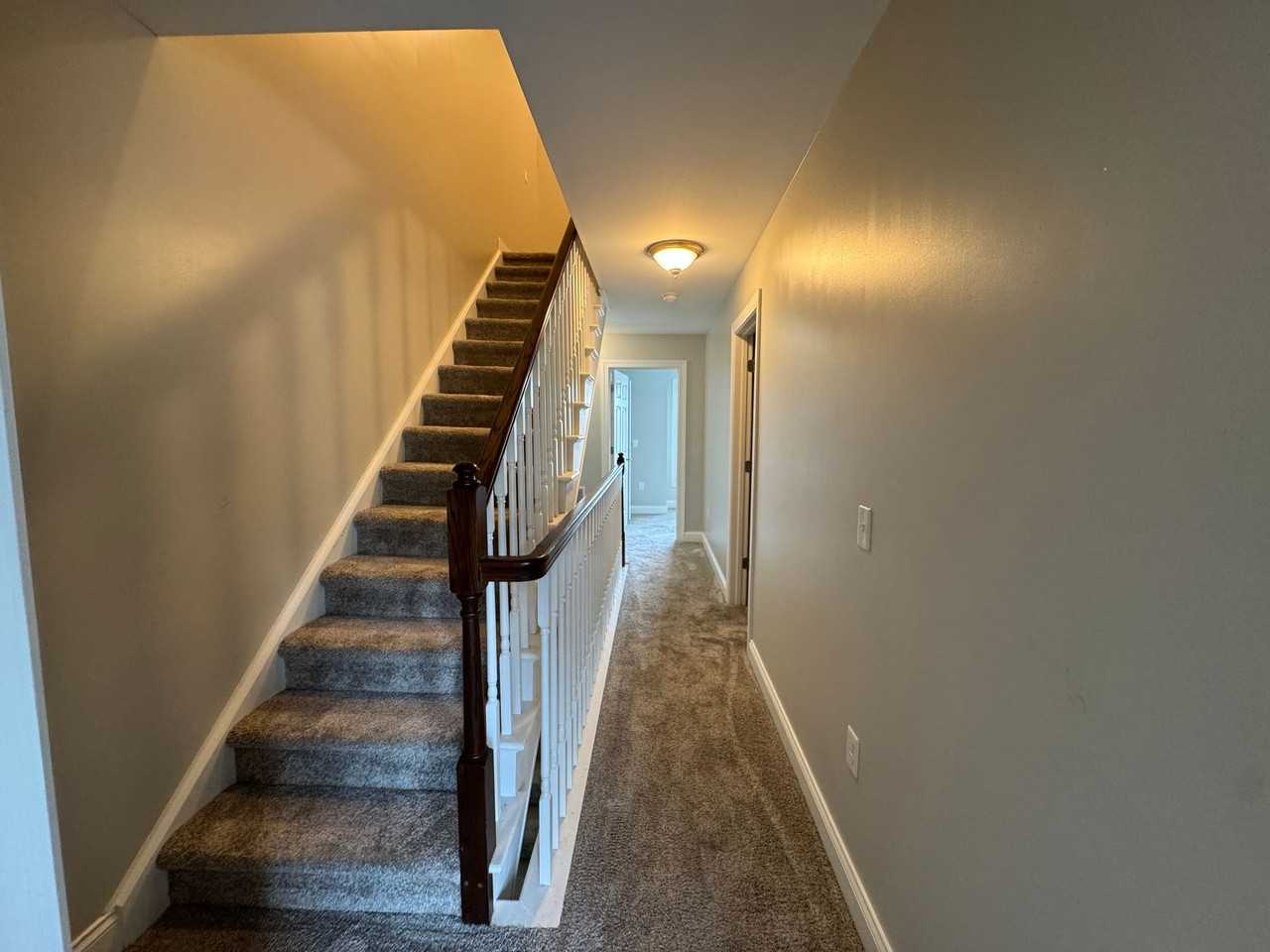 111 Butler Dr - Photo 5 of 23
