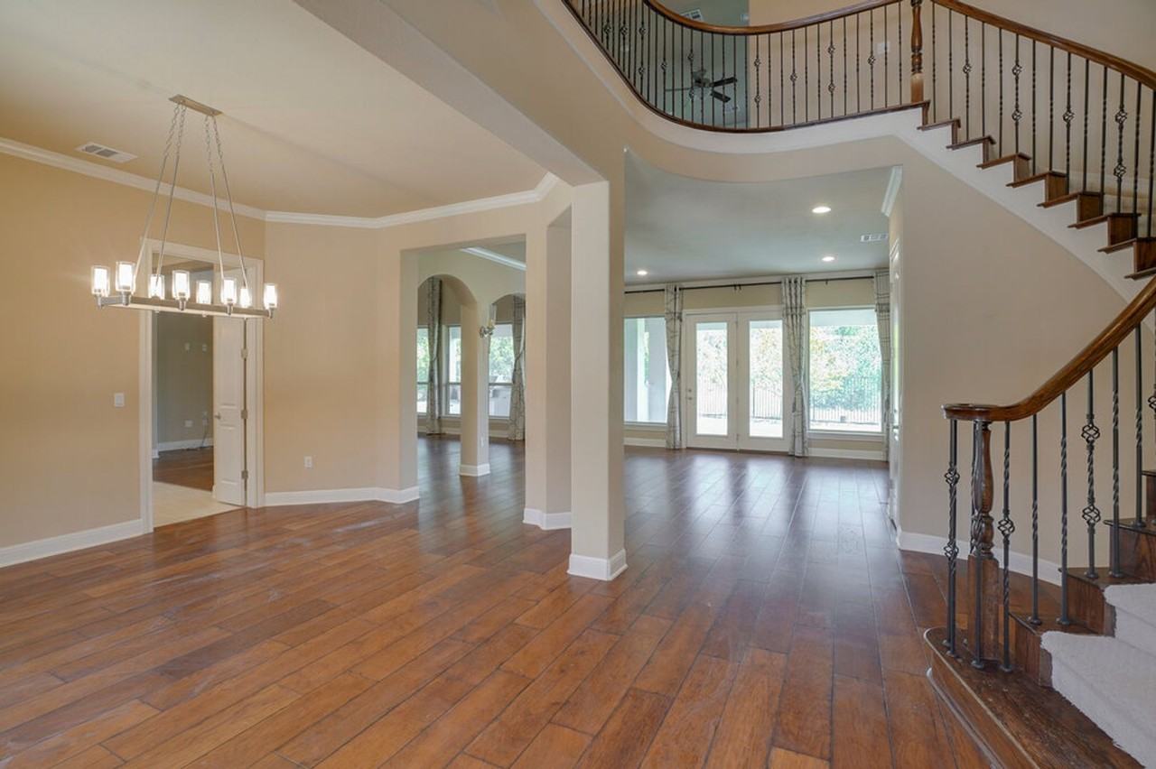 1520 Morning Moon Cir - Photo 3 of 20