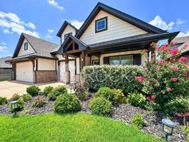 featured image of 19113 Grove Pkwy