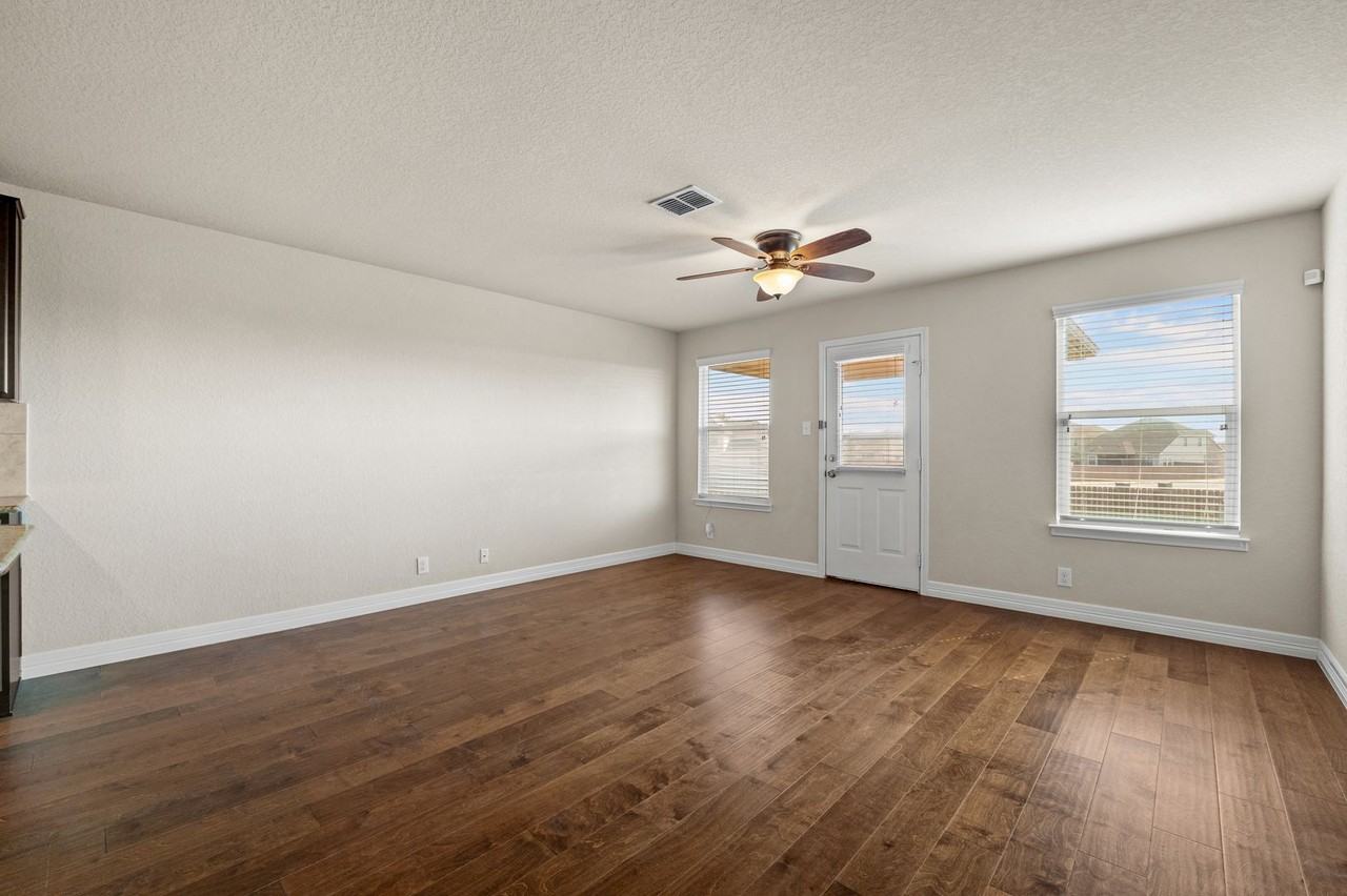 12382 Erstein Vly - Photo 7 of 22