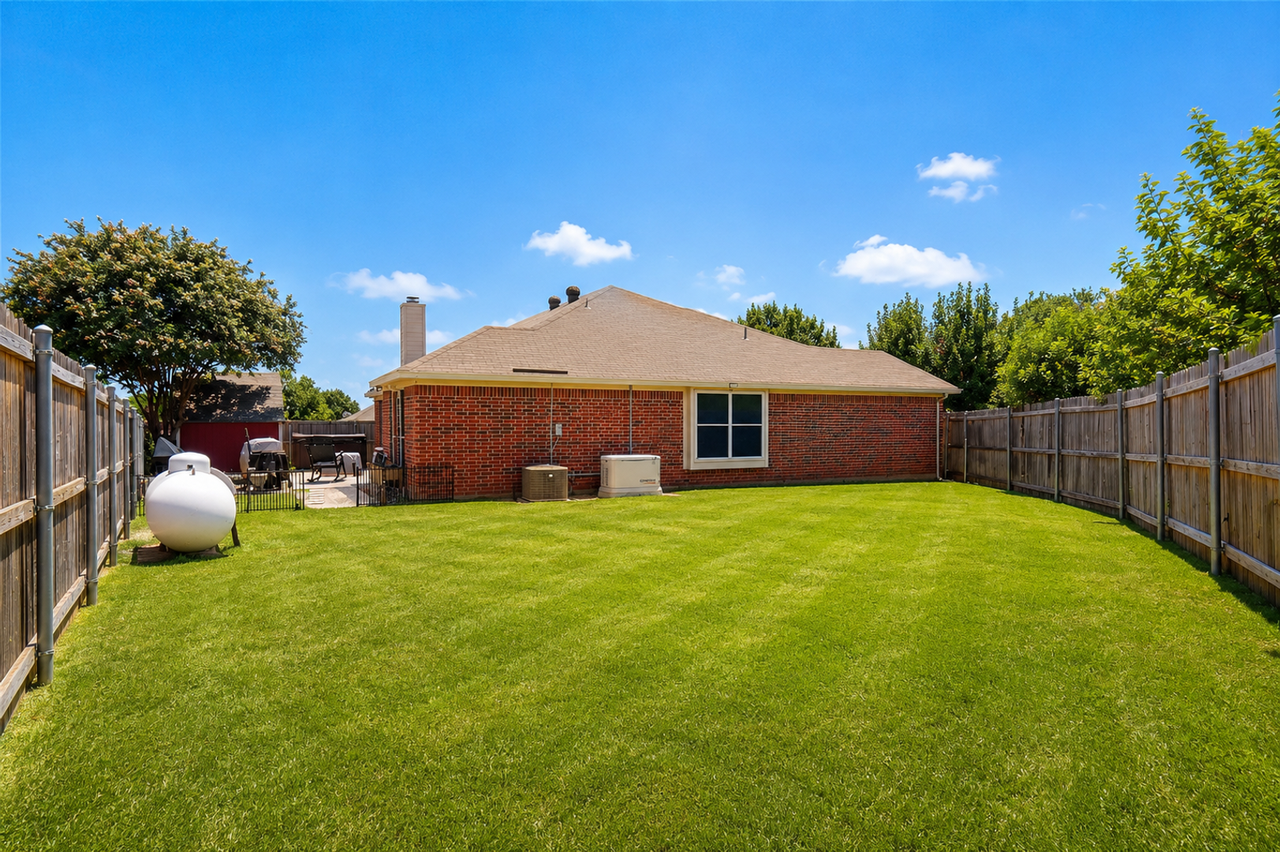 5202 High Island Dr - Photo 3 of 21