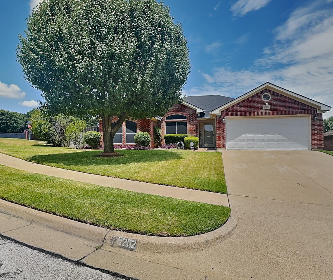 5202 High Island Dr - Photo 4 of 21