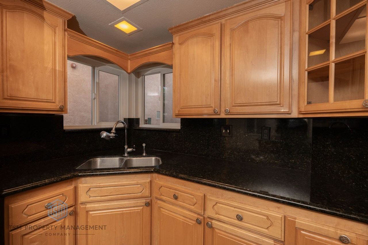 14789 Cinnamon Dr - Photo 6 of 19