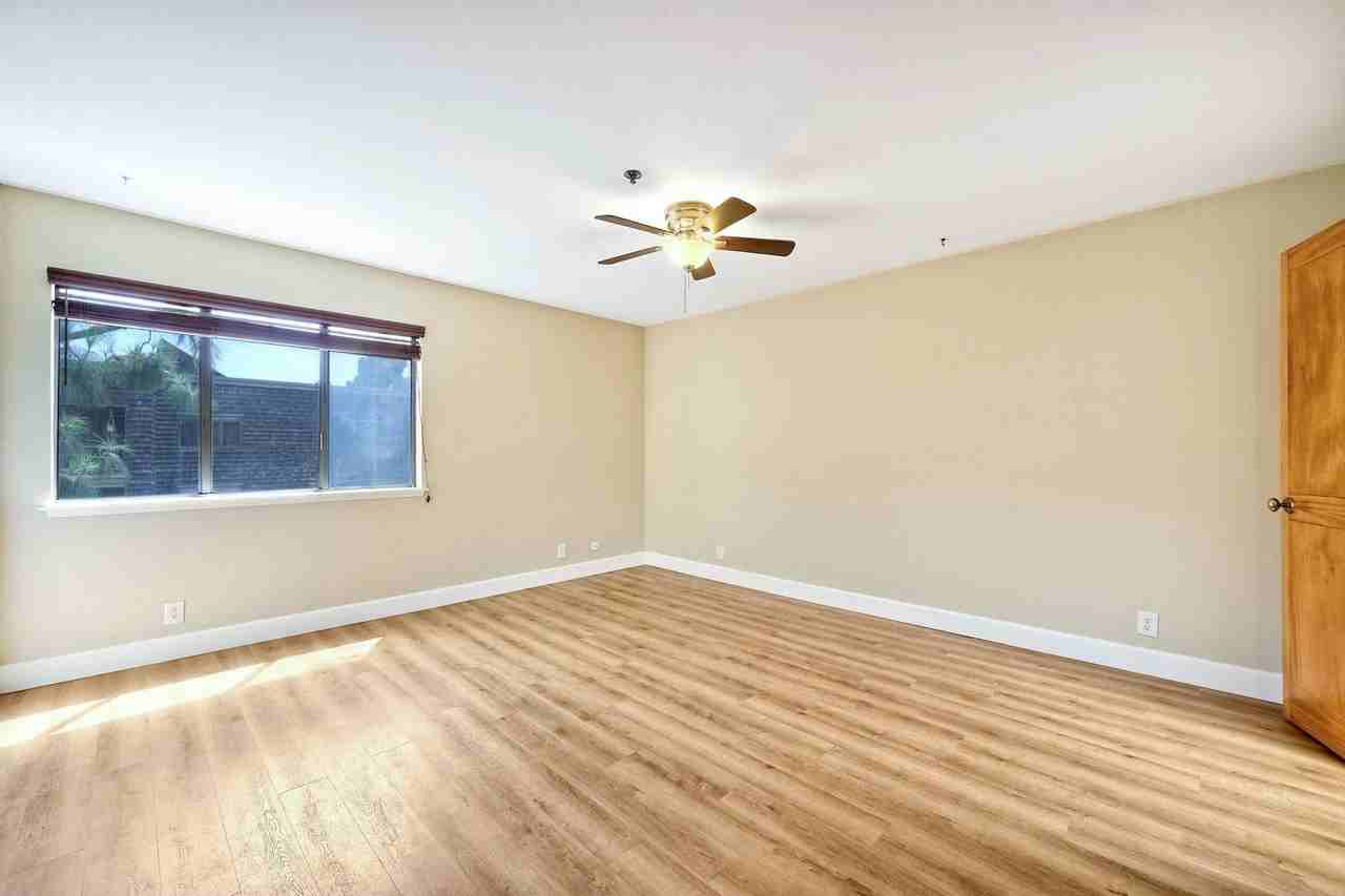 5780 Friars Rd #C7 - Photo 7 of 26