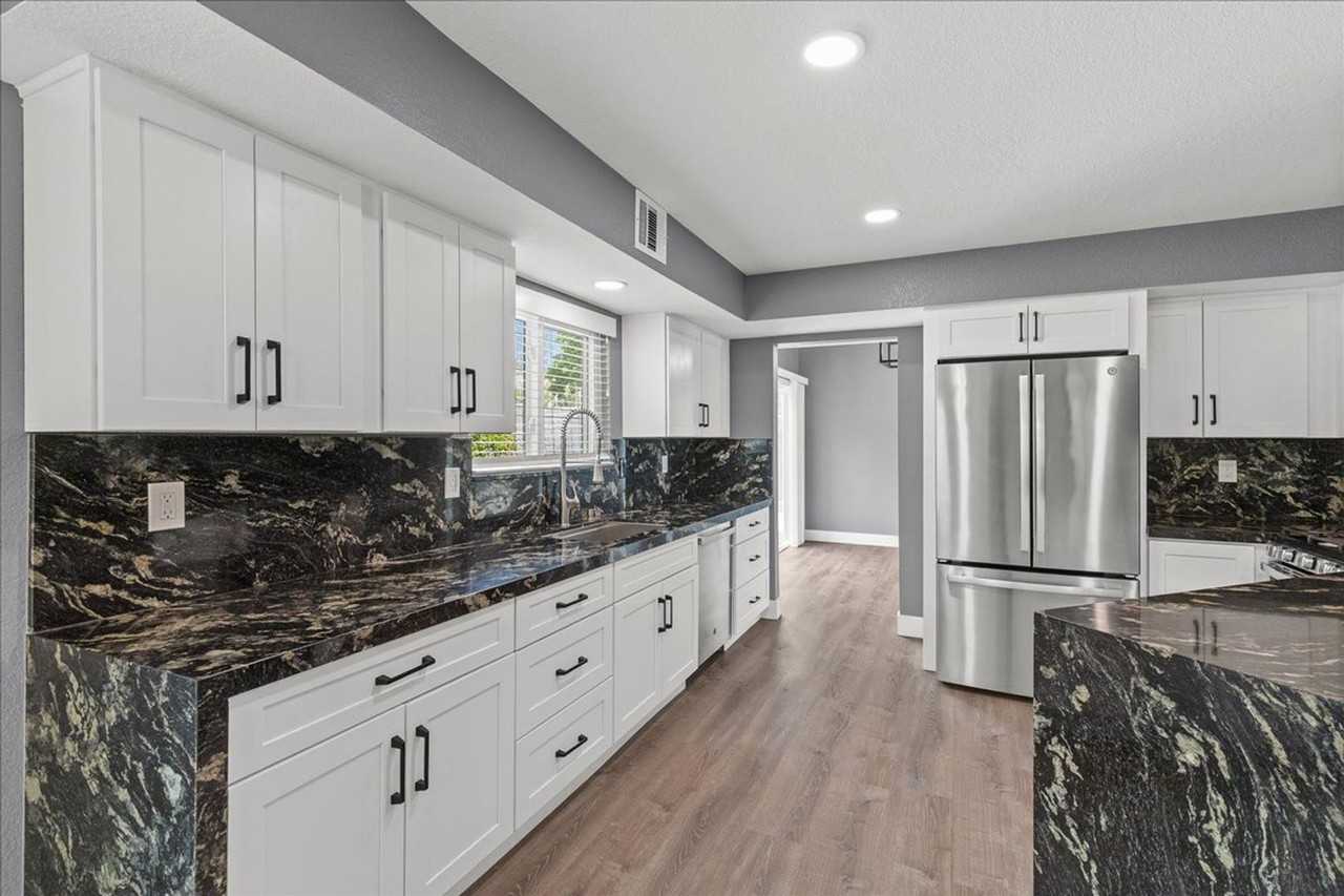 3201 Ventana Hills Dr - Photo 7 of 23