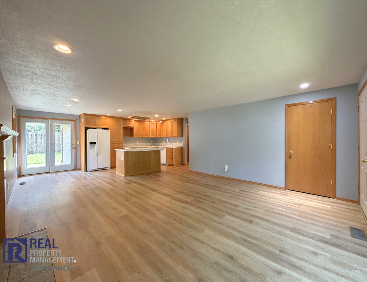 15027 Sw Barcelona Way - Photo 3 of 19